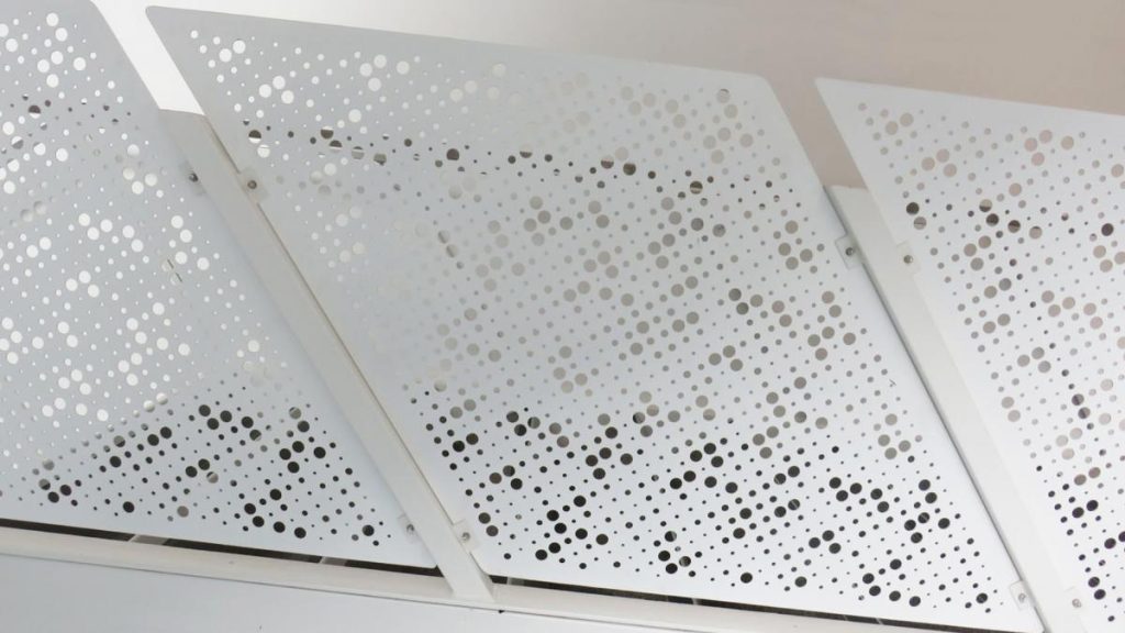 Metal guard design for the stairs of the University of Otago Sciences building