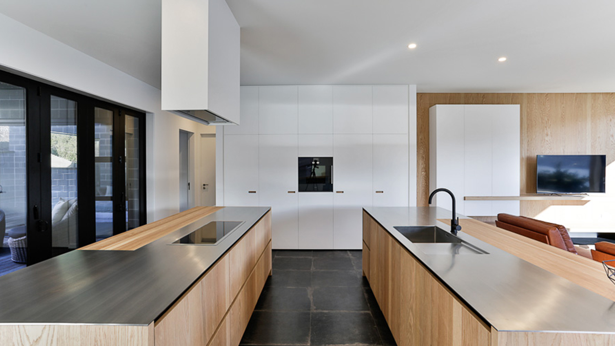 Sheet Metal and Stainless Steel Bench Tops